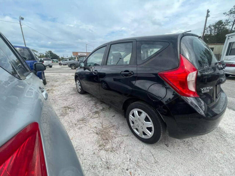 2014 Nissan Versa Note S photo 6