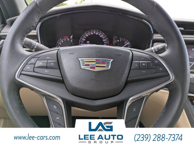 2017 Cadillac XT5 Premium Luxury