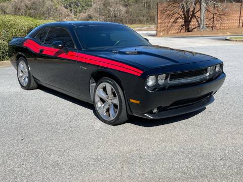 2011 Dodge Challenger for sale at United Luxury Motors in Stone Mountain GA