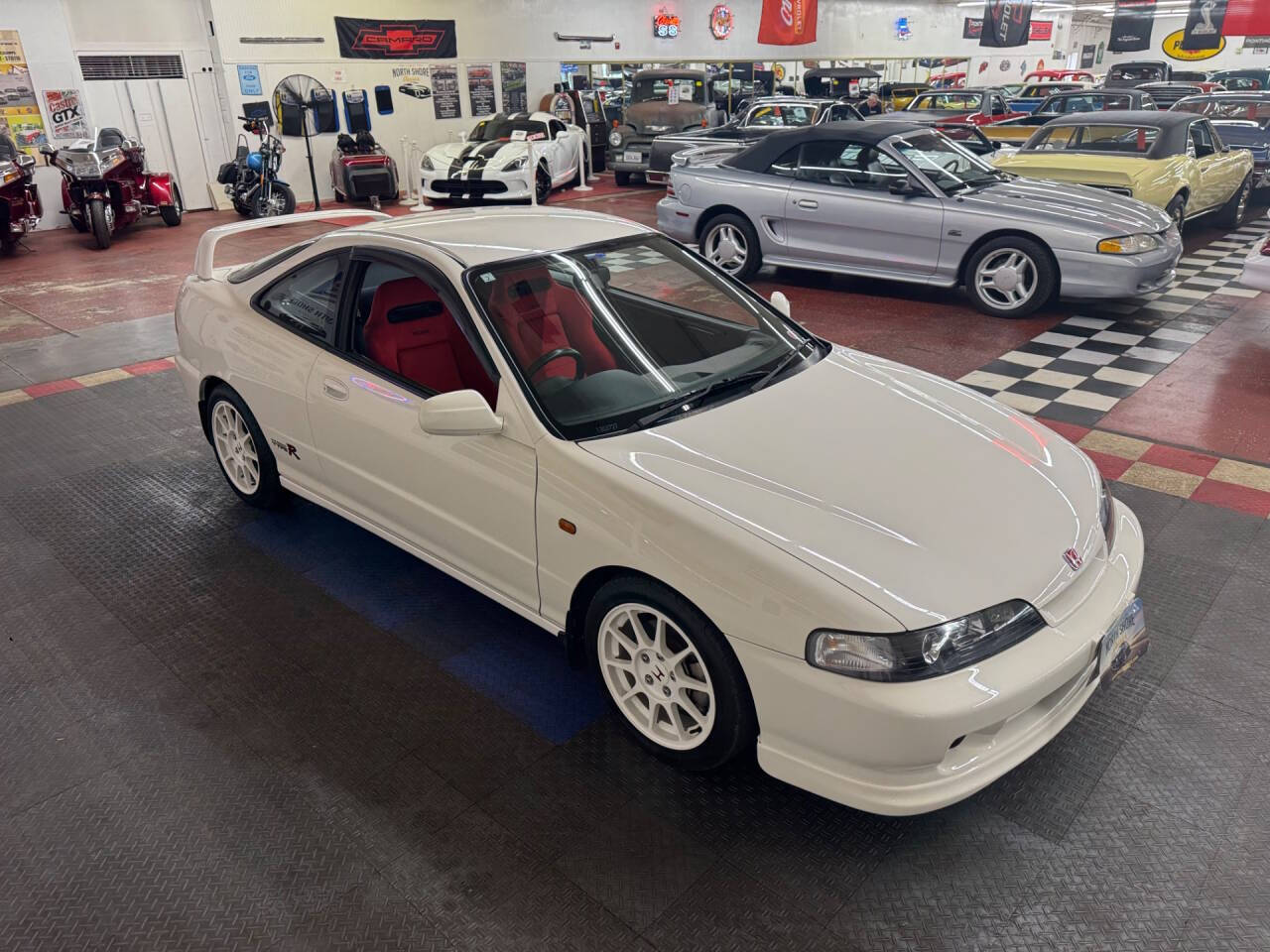 1998 Honda Integra 16