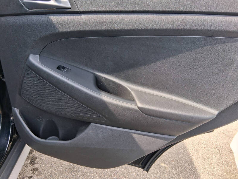2017 Hyundai Tucson SE Plus