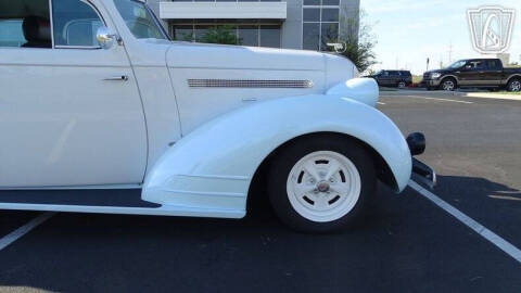 1935 Pontiac Coupe