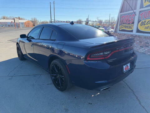 2016 Dodge Charger SXT