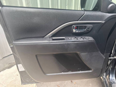 2013 Mazda MAZDA5 Touring