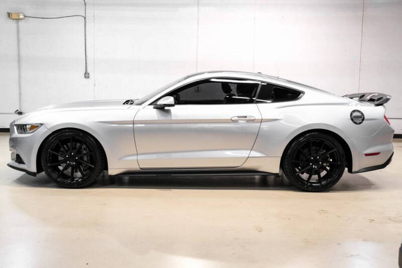 2017 Ford Mustang EcoBoost Premium