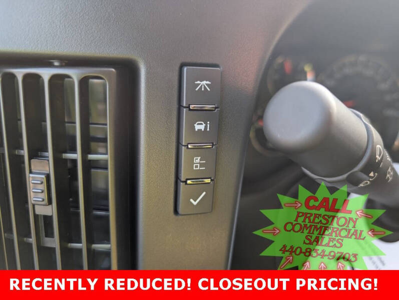 2025 Chevrolet Express 2500