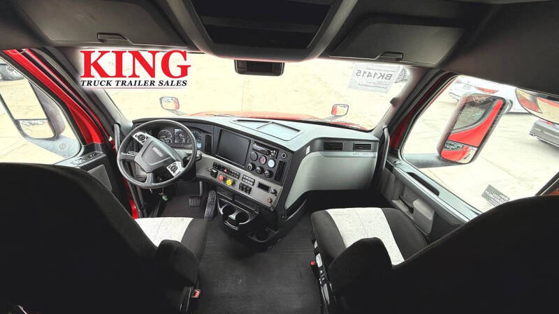 2020 Freightliner Cascadia