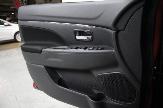 2023 Mitsubishi Outlander Sport ES