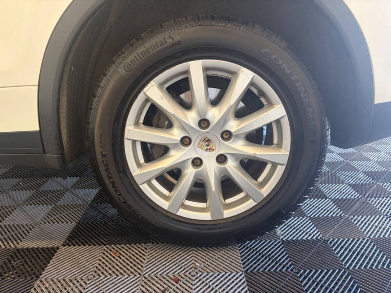 2012 Porsche Cayenne Tiptronic