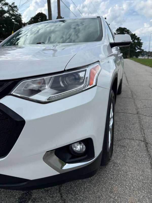 2020 Chevrolet Traverse LT Cloth