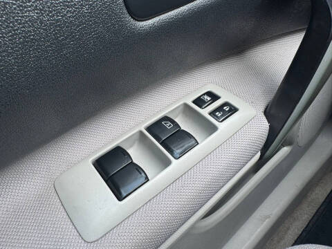 2012 Nissan Rogue SV