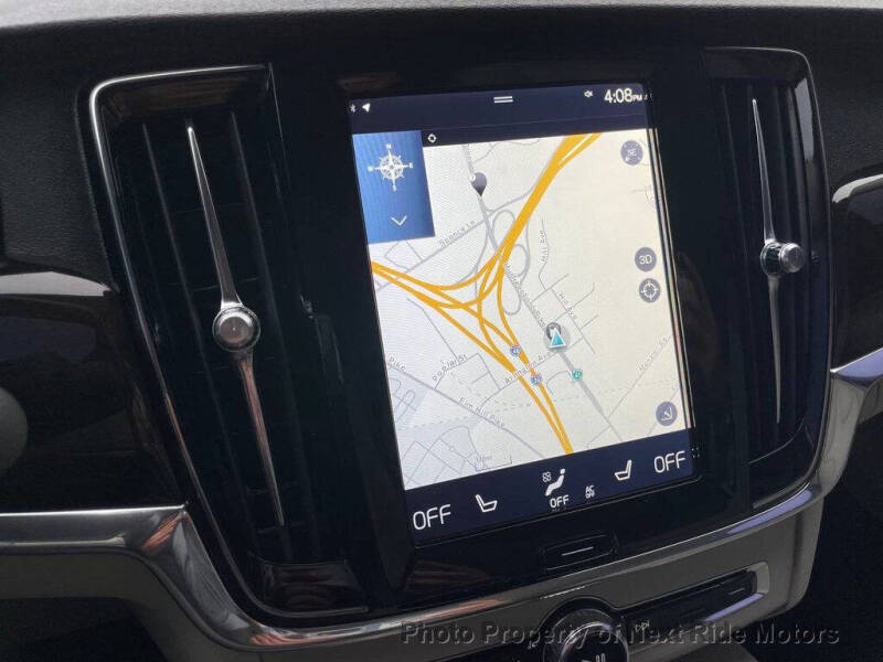 2018 Volvo S90 T5 Momentum