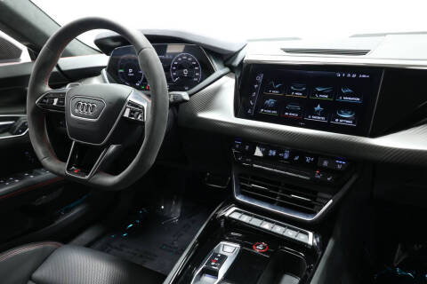 2022 Audi RS e-tron GT quattro