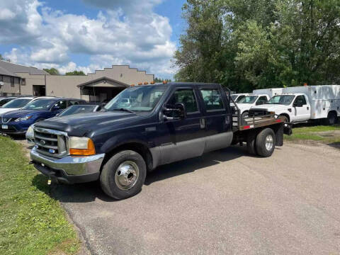 2000 Ford F-350 Super Duty for sale at COUNTRYSIDE AUTO INC in Austin MN