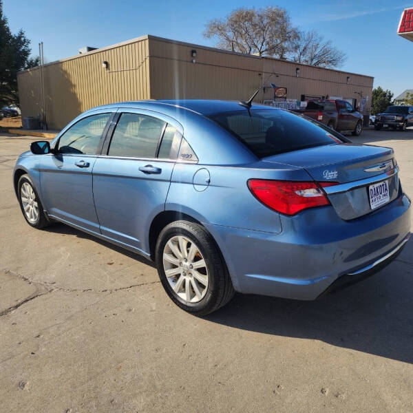 2011 Chrysler 200 Touring
