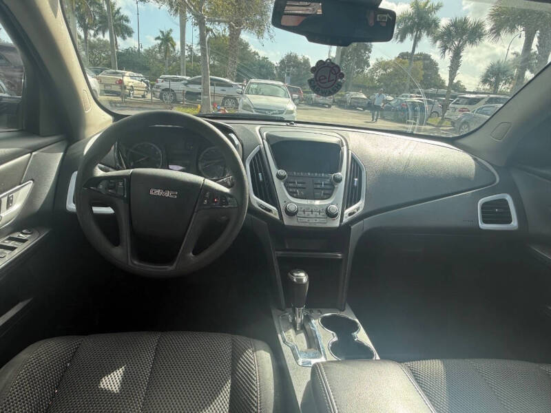 2017 GMC Terrain SLE-1