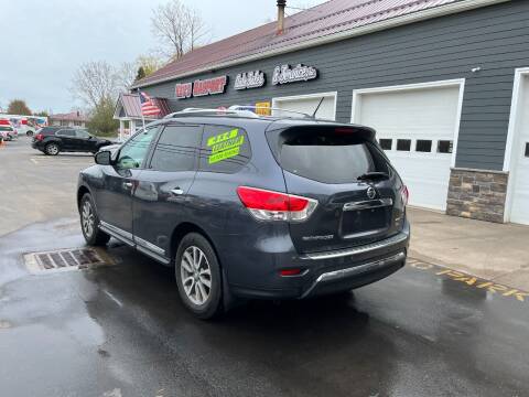 2014 Nissan Pathfinder for sale at KEV'S GASPORT AUTO SALES AND SERVICE, INC in Gasport NY