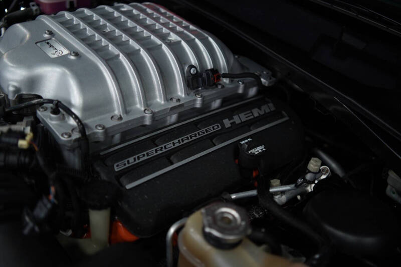 2015 Dodge Challenger SRT Hellcat