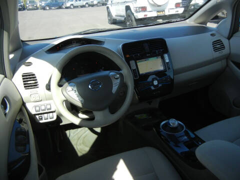 2012 Nissan LEAF SL