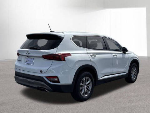 2020 Hyundai Santa Fe SE