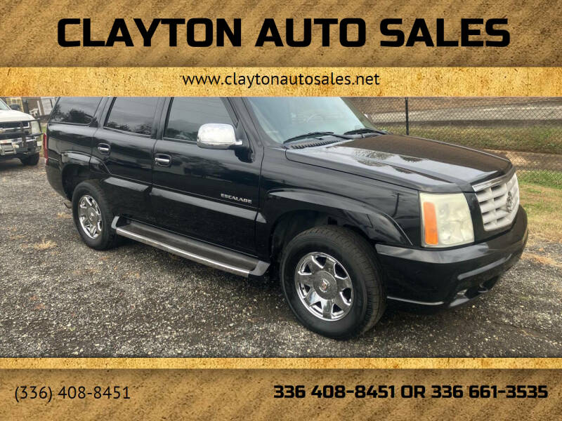 2003 Cadillac Escalade Base's photo