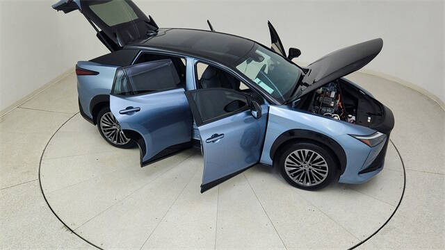 2023 Lexus RZ 450e Luxury