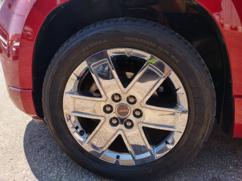 2013 GMC Acadia Denali