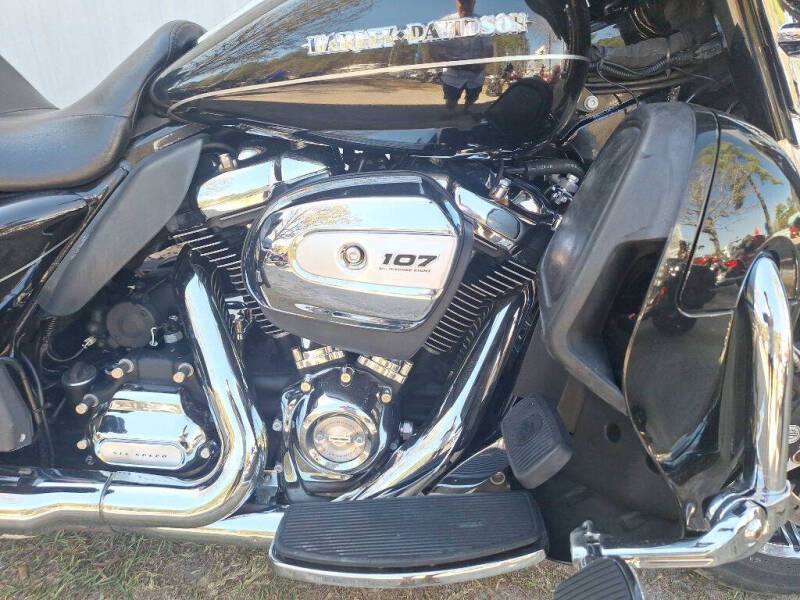 2017 Harley-Davidson FLTK LIMITED