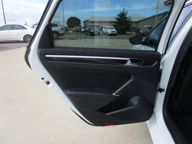 2018 Volkswagen Passat V6 GT