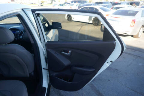 2012 Hyundai Tucson GL