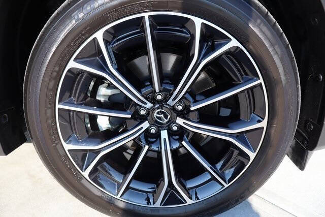 2025 Mazda CX-70 Plug-in Hybrid Premium