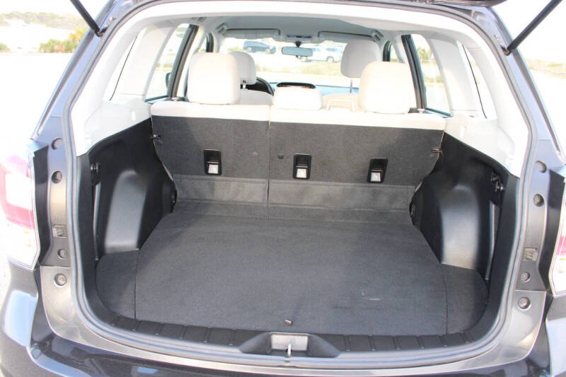 2018 Subaru Forester 2.5i