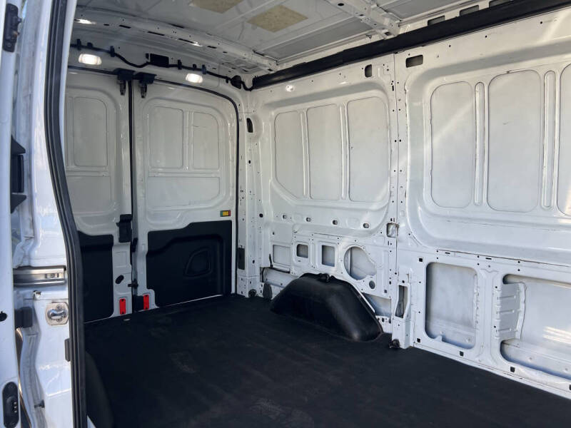 2020 Ford Transit 250