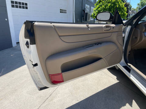 2004 Chrysler Sebring LXi