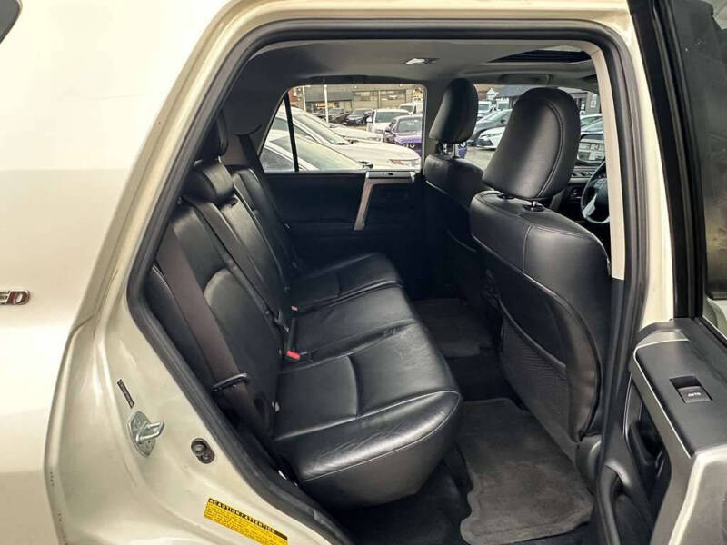 2011 Toyota 4Runner SR5