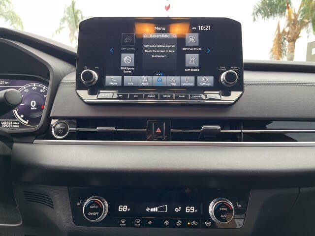 2023 Mitsubishi Outlander PHEV SE