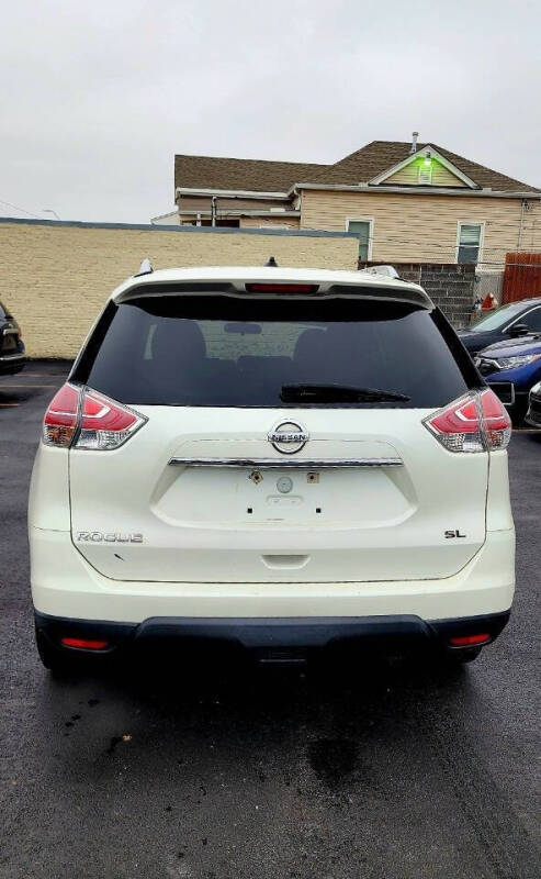 2015 Nissan Rogue SL