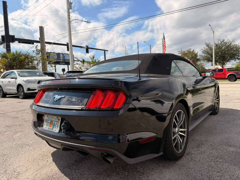 2015 Ford Mustang EcoBoost Premium