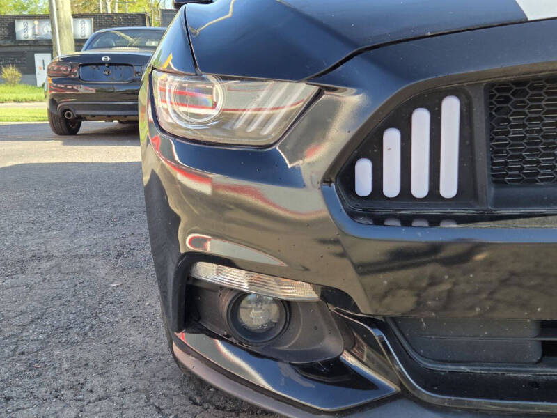 2015 Ford Mustang V6