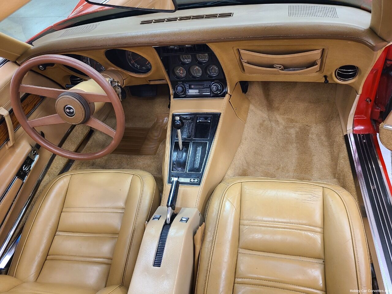 1976 Chevrolet Corvette 16