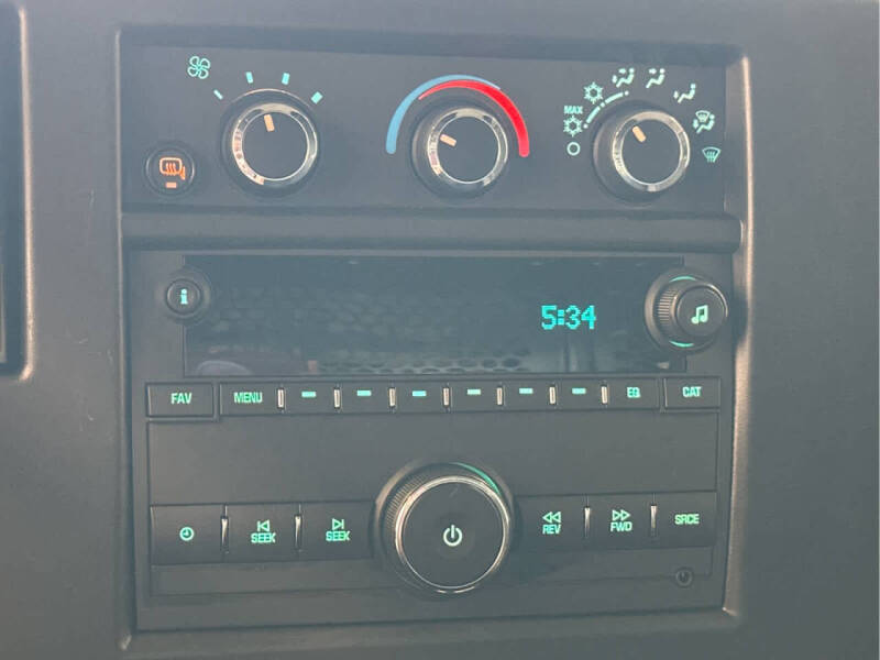 2023 Chevrolet Express 2500