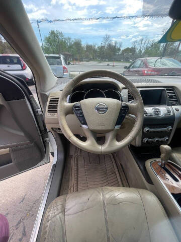 2011 Nissan Murano LE