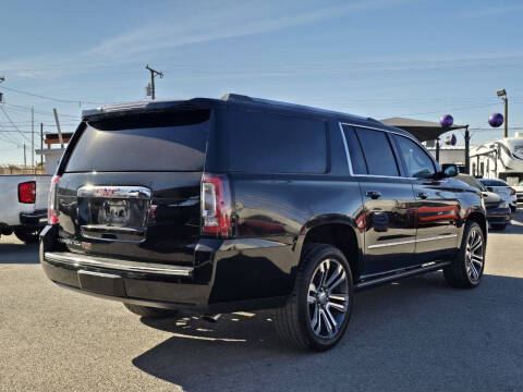 2017 GMC Yukon XL Denali