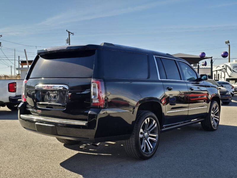 2017 GMC Yukon XL Denali