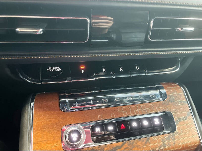 2025 Lincoln Aviator Black Label