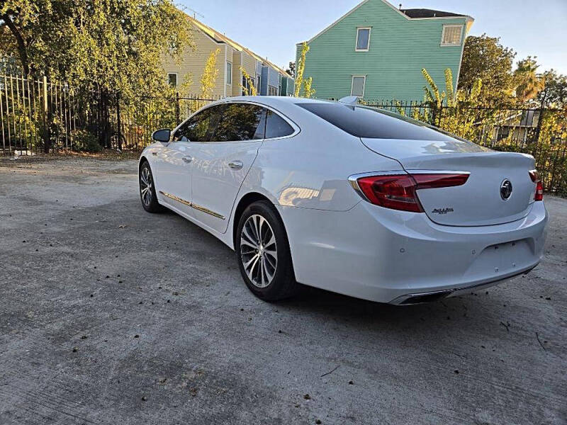 2017 Buick LaCrosse Essence