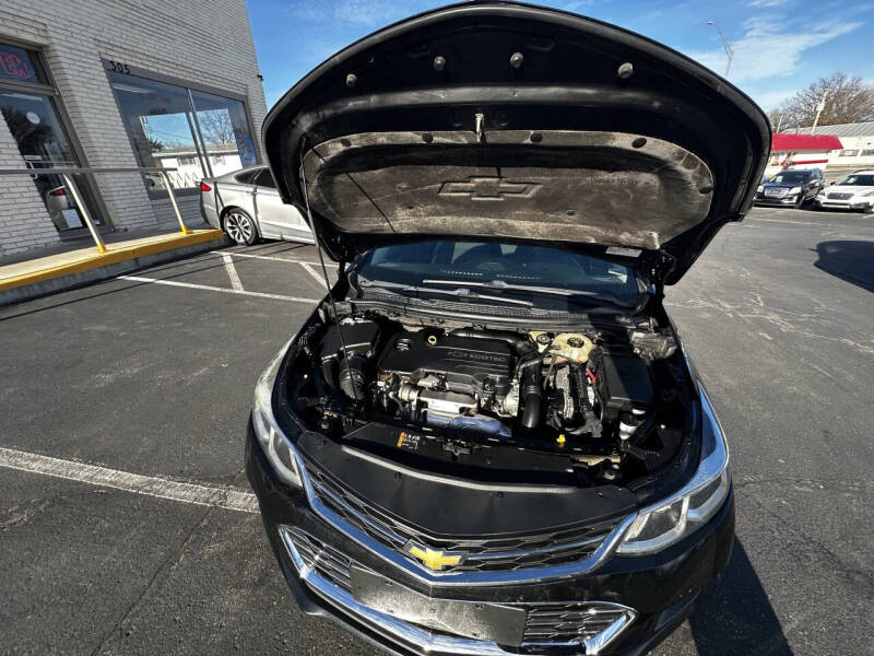 2017 Chevrolet Cruze LS Auto