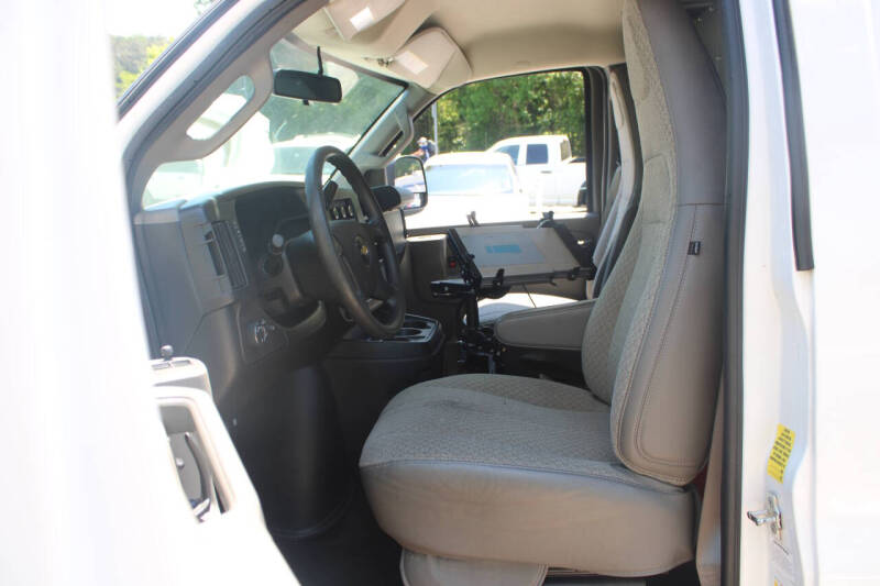 2021 Chevrolet Express 2500