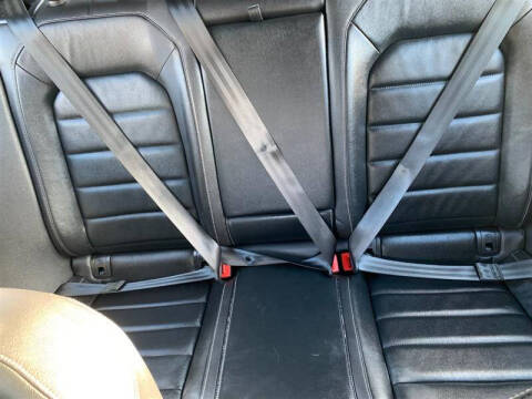 2017 Volkswagen Golf R 4Motion