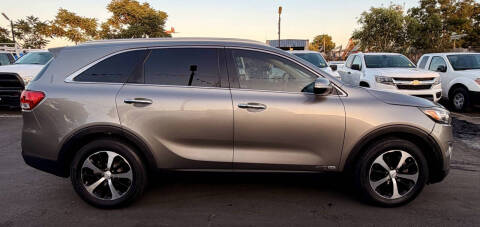 2017 Kia Sorento EX V6